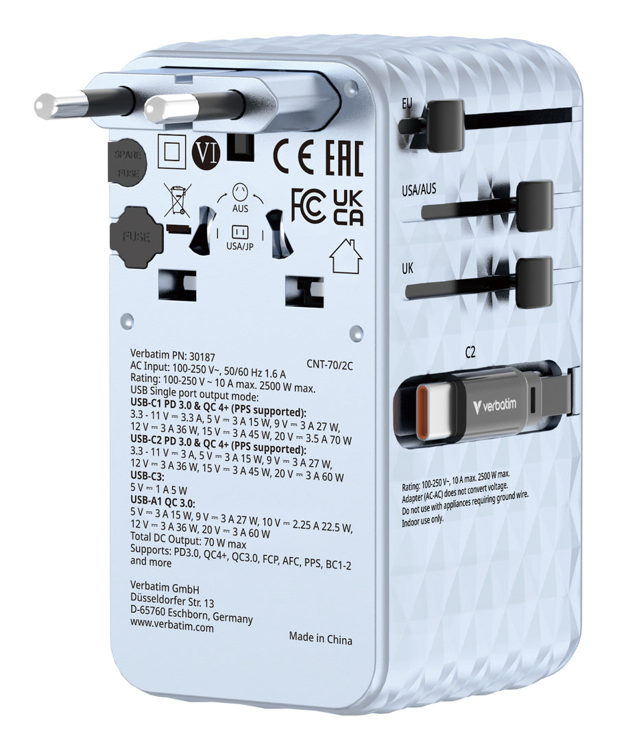 Verbatim Charge 'n' Travel 70W 2C retractable Universal Travel Adapter Blue